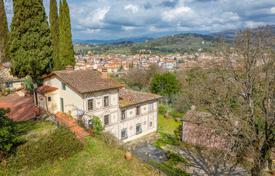 30 dormitorio finca rústica 380 m² en Arezzo, Italia. 1 400 000 €