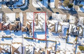 3 dormitorio casa de pueblo en North York, Canadá. C$1 802 000