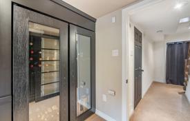 10 dormitorio casa de pueblo en Scarborough, Canadá. C$2 482 000