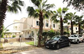4 dormitorio villa 220 m² en Kadriye, Turquía. $303 000