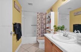 Condominio – Pembroke Pines, Broward, Florida,  Estados Unidos. $276 000