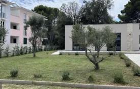 4 dormitorio casa de pueblo 222 m² en Rovinj, Croacia. 1 550 000 €