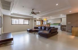 3-dormitorio apartamentos en condominio en Watthana, Tailandia. $458 000