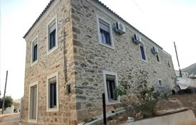 3 dormitorio chalet 180 m² en Peloponeso, Grecia. 250 000 €