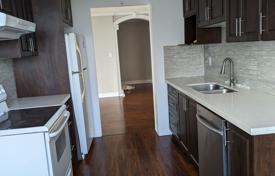7 dormitorio piso en Scarborough, Canadá. C$927 000