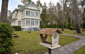 6 dormitorio adosado 355 m² en Jurmala, Letonia. 3 500 000 €