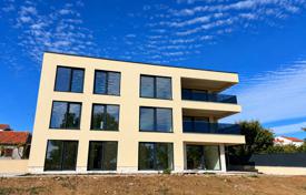 4 dormitorio piso 106 m² en Vodice, Croacia. 628 000 €