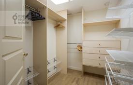 5 dormitorio piso 247 m² en district Khamovniki, Rusia. 242 000 ₽  por semana