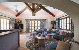 17 dormitorio villa en Les Adrets-de-l'Estérel, Francia. 71 000 €  por semana