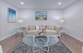 5 dormitorio casa de pueblo en Scarborough, Canadá. C$2 706 000