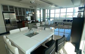 3-dormitorio apartamentos en condominio 167 m² en Miami, Estados Unidos. $1 099 000