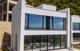 2 dormitorio villa 228 m² en Herceg Novi city, Montenegro. 1 500 000 €