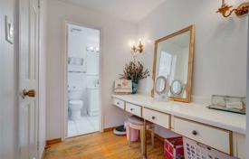 11 dormitorio casa de pueblo en North York, Canadá. C$1 993 000