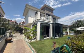 4 dormitorio villa 200 m² en Foça, Turquía. 29 430 000 TRY