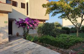 9 dormitorio casa de pueblo 300 m² en Pula, Croacia. Price on request