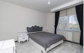 Piso 90 m² en Konyaalti, Turquía. $208 000