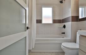 9 dormitorio casa de pueblo en Old Toronto, Canadá. C$2 453 000