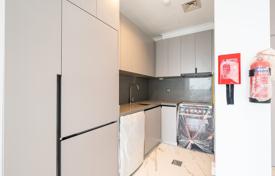 1 dormitorio piso 80 m² en Al Quoz, EAU (Emiratos Árabes Unidos). $393 000