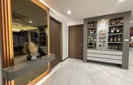 6 dormitorio villa 540 m² en Pattaya, Tailandia. $623 000