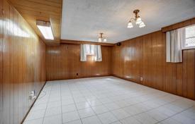 4 dormitorio adosado en North York, Canadá. C$1 427 000