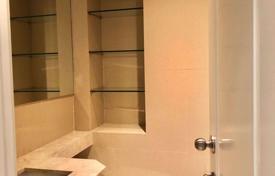 3-dormitorio apartamentos en condominio en Pathum Wan, Tailandia. $3 800  por semana