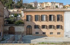4 dormitorio mansión 900 m² en Santarcangelo di Romagna, Italia. 990 000 €