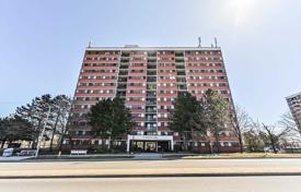 5 dormitorio piso en Scarborough, Canadá. C$773 000