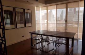 3-dormitorio apartamentos en condominio en Watthana, Tailandia. $3 060  por semana