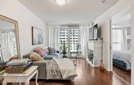 2 dormitorio piso en Fort York Boulevard, Canadá. C$816 000