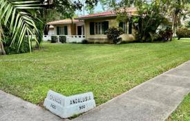 Casa de pueblo – Coral Gables, Florida, Estados Unidos. $3 599 000