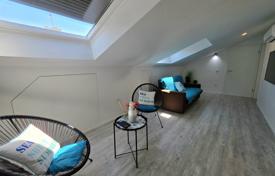 2 dormitorio piso 81 m² en Poreč, Croacia. 320 000 €