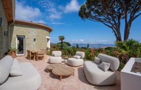 4 dormitorio villa en Saint-Tropez, Francia. 25 000 €  por semana
