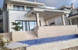3 dormitorio villa 240 m² en Utjeha-Bušat, Montenegro. 1 700 000 €
