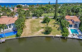 Casa de pueblo – Golden Beach, Florida, Estados Unidos. $7 450 000