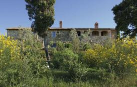 Villa – Sarteano, Toscana, Italia. 18 000 €  por semana