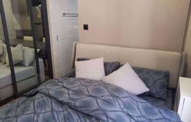 1-dormitorio apartamentos en condominio en Pathum Wan, Tailandia. $232 000