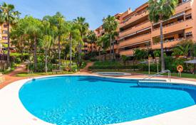 3 dormitorio ático 156 m² en Marbella, España. 785 000 €