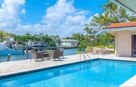 Villa – North Miami, Florida, Estados Unidos. $1 299 000