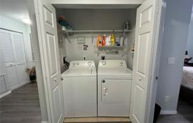 3 dormitorio casa de pueblo 201 m² en Florida, Estados Unidos. $345 000
