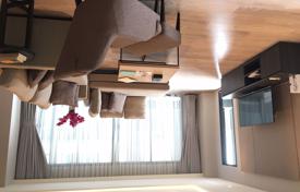 3-dormitorio apartamentos en condominio en Watthana, Tailandia. $3 700  por semana