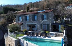 5 dormitorio casa de pueblo 250 m² en Primorje-Gorski Kotar County, Croacia. Price on request
