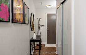 6 dormitorio piso en Old Toronto, Canadá. C$874 000