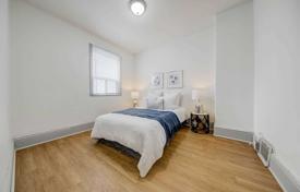 5 dormitorio adosado en Old Toronto, Canadá. C$1 510 000