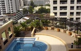 2-dormitorio apartamentos en condominio en Watthana, Tailandia. $360 000