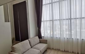 1 dormitorio piso en Sathon, Tailandia. $182 000