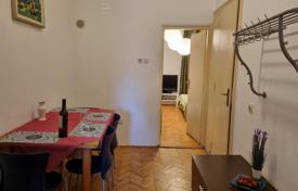 2 dormitorio piso 30 m² en Pula, Croacia. 130 000 €