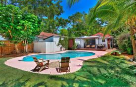 5 dormitorio villa 188 m² en Miami, Estados Unidos. $945 000