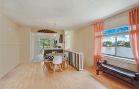 2-dormitorio apartamentos en condominio 99 m² en Plantation, Estados Unidos. $280 000