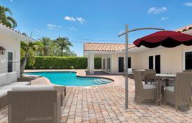 Villa – Miami, Florida, Estados Unidos. $1 399 000