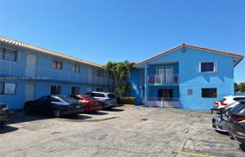 Condominio – Hialeah, Florida, Estados Unidos. $285 000